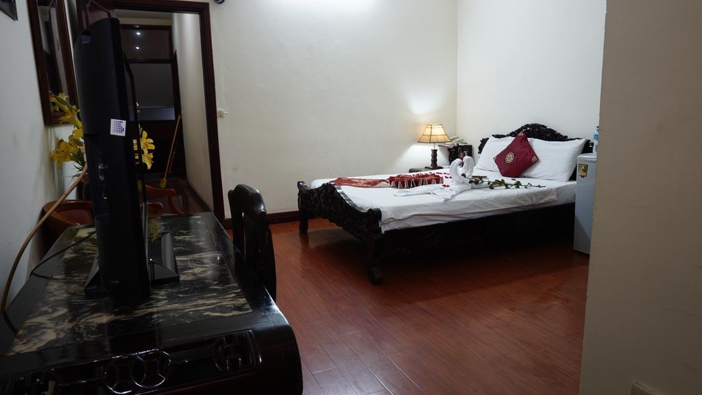 Hanoi Golden Moon Guest House & Travel Kültér fotó