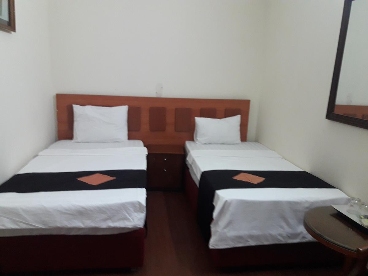 Hanoi Golden Moon Guest House & Travel Kültér fotó