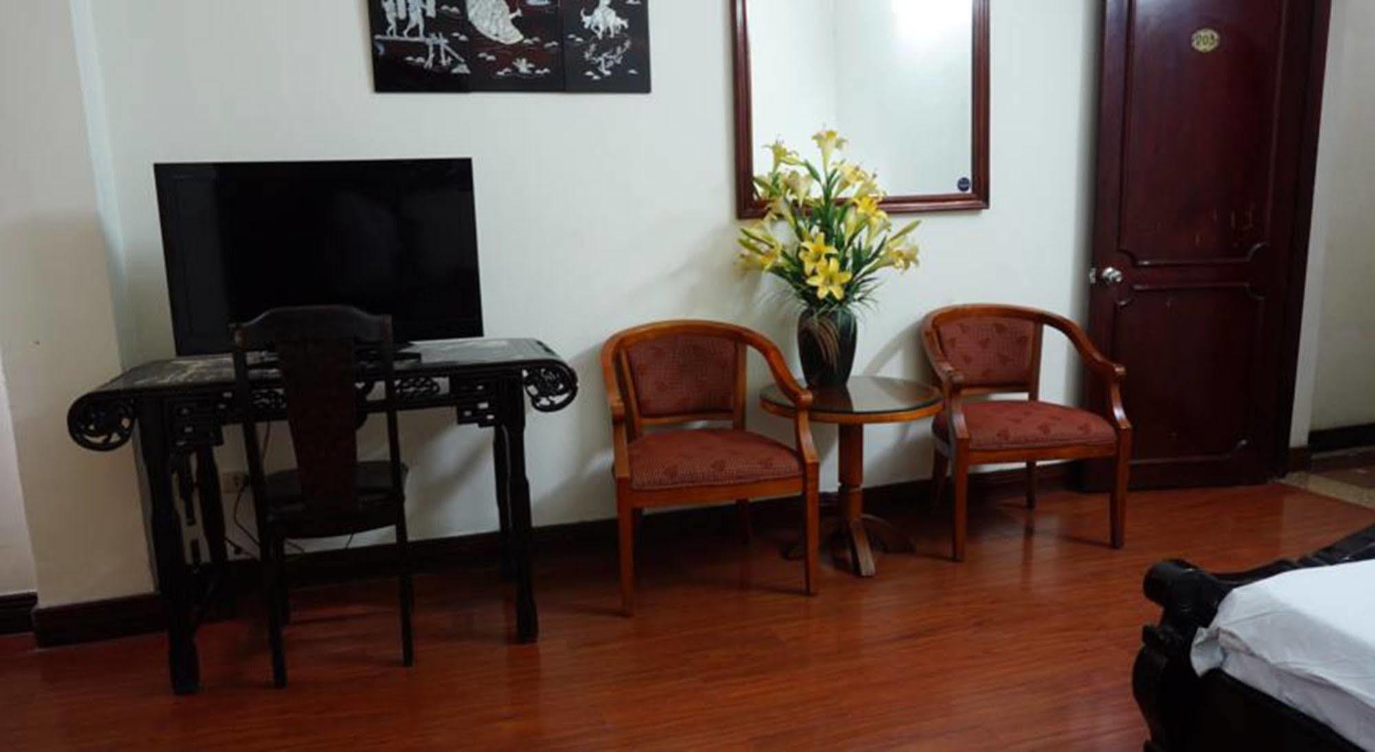 Hanoi Golden Moon Guest House & Travel Kültér fotó
