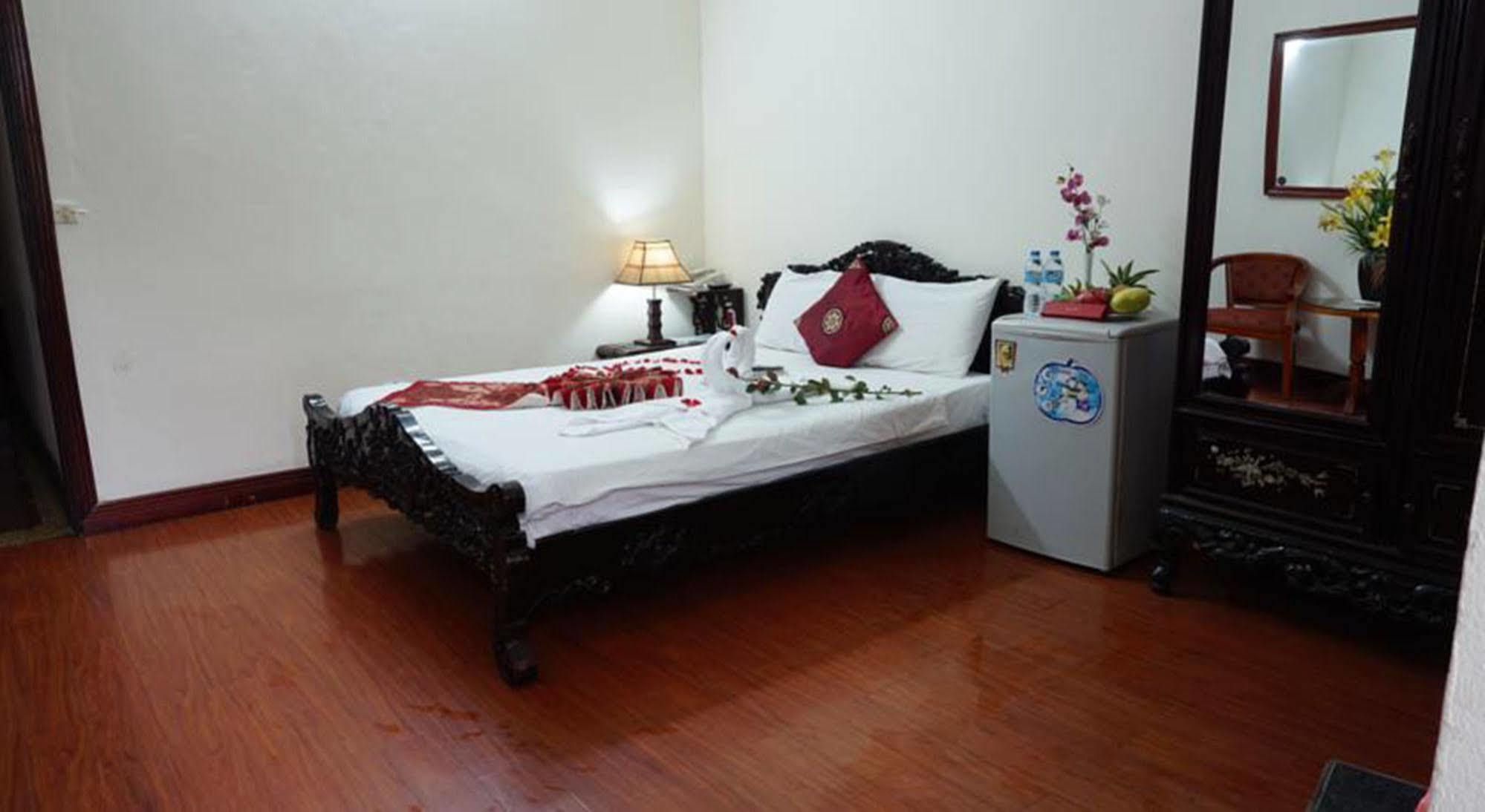 Hanoi Golden Moon Guest House & Travel Kültér fotó