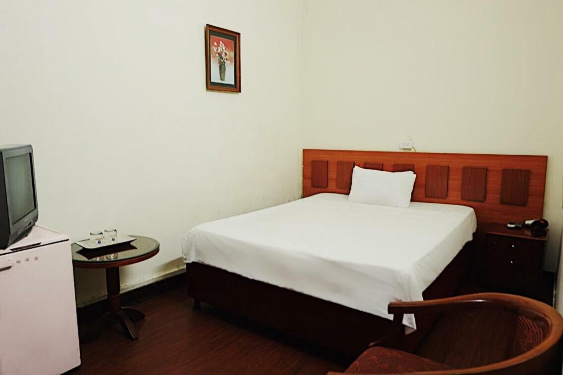 Hanoi Golden Moon Guest House & Travel Kültér fotó